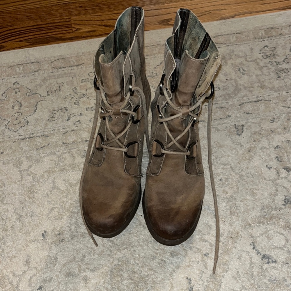 Sorel Joan of the Artic Hidden Wedge Bootie
